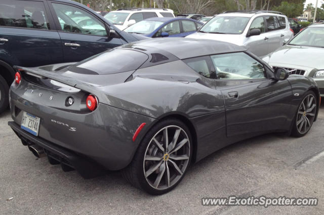 Lotus Evora spotted in Palm Beach, Florida