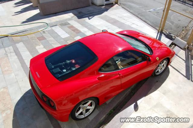 Ferrari 360 Modena spotted in Istanbul, Turkey