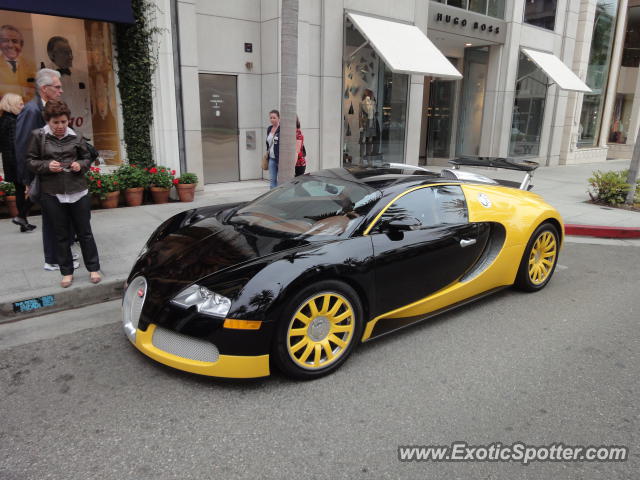 Bugatti Veyron spotted in Los Angeles, United States
