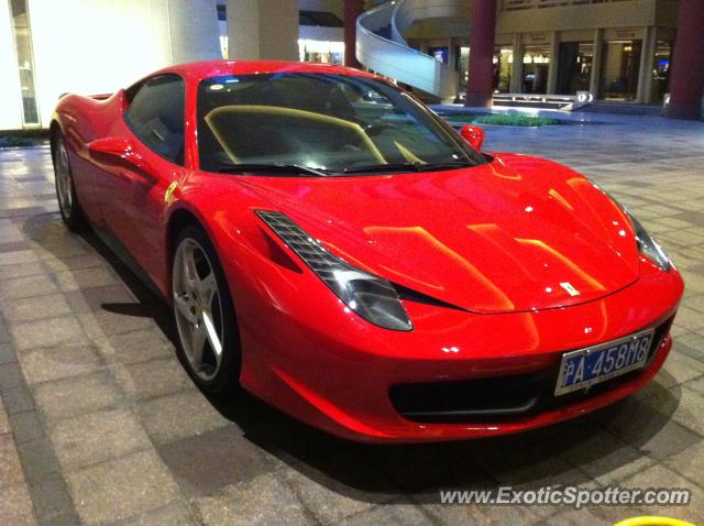 Ferrari 458 Italia spotted in Beijing, China