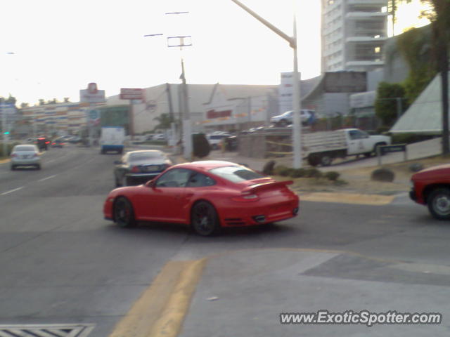 Porsche 911 Turbo spotted in Guadalajara, Mexico