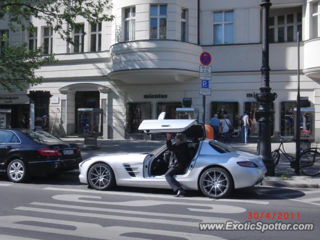 Mercedes SLS AMG spotted in Berlin, Germany