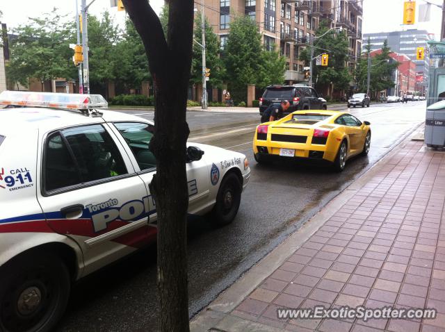 Lamborghini Gallardo spotted in Toronto, Canada