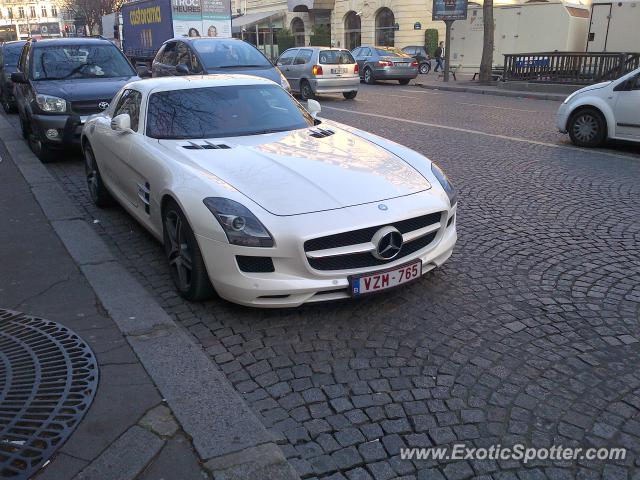 Mercedes SLS AMG spotted in Paris, France