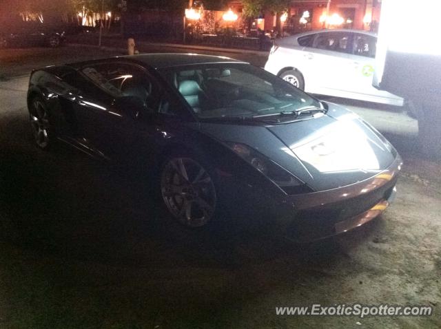 Lamborghini Gallardo spotted in Toronto, Canada