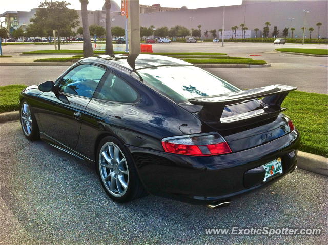 Porsche 911 GT3 spotted in Orlando, Florida