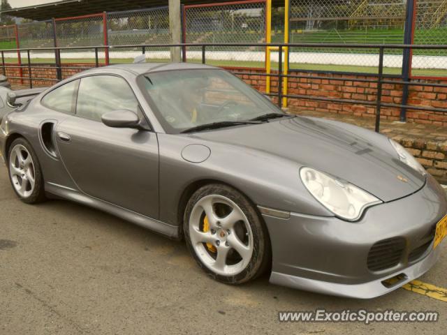 Porsche 911 GT2 spotted in Bogota-Colombia, Colombia