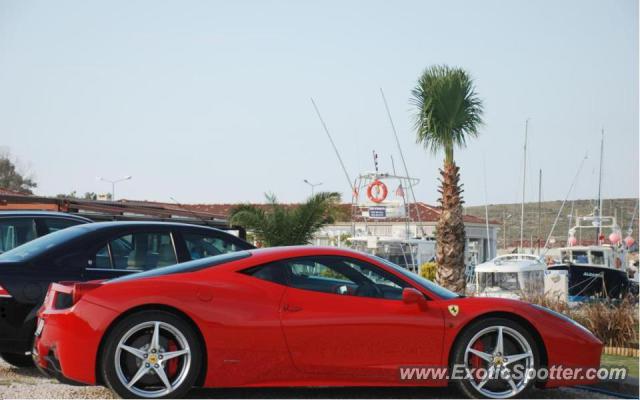 Ferrari 458 Italia spotted in Izmir, Turkey