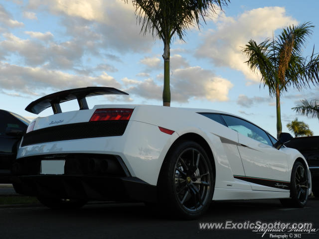 Lamborghini Gallardo spotted in Brasília, Brazil