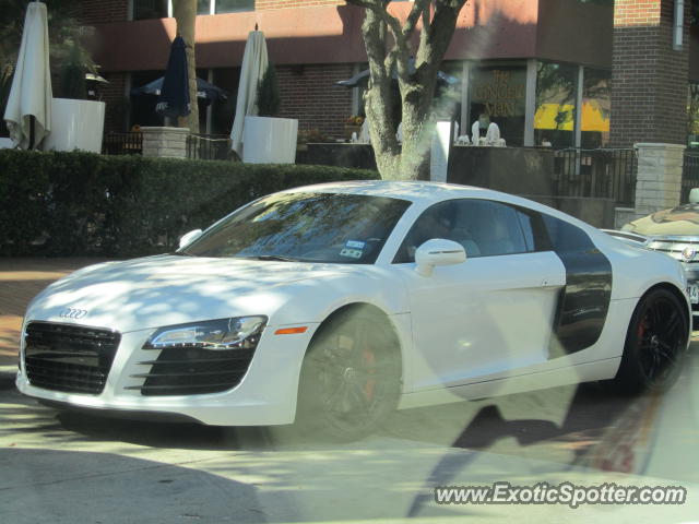 Audi R8 spotted in Dallas, Texas