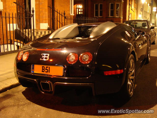 Bugatti Veyron spotted in London, United Kingdom