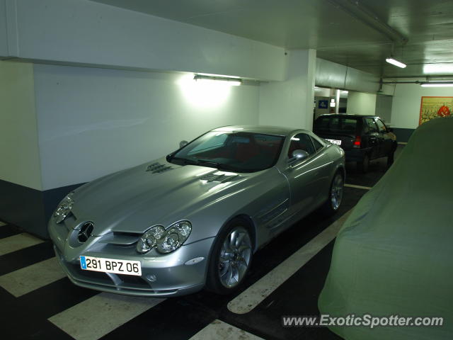 Mercedes SLR spotted in Paris, France