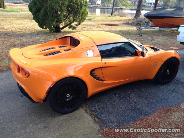 Lotus Elise spotted in Portsmouth, Virginia