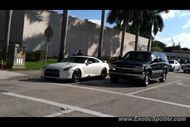 Nissan Skyline spotted in Ft. Lauderdale, Florida
