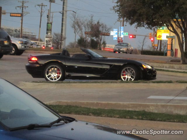 Dodge Viper spotted in Dallas, Texas