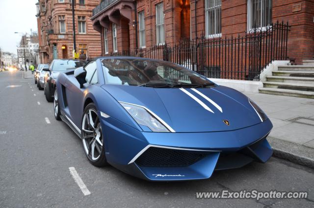 Lamborghini Gallardo spotted in London, United Kingdom