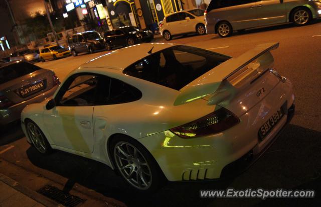 Porsche 911 GT2 spotted in Singapore, Singapore