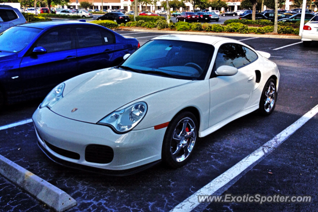 Porsche 911 Turbo spotted in Windermere, Florida