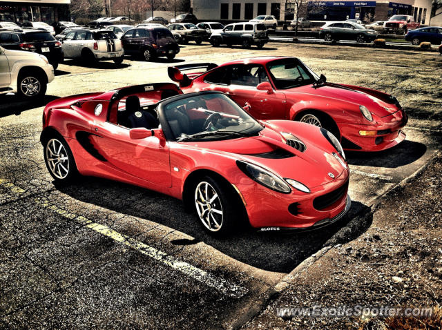 Lotus Elise spotted in Eton, Ohio