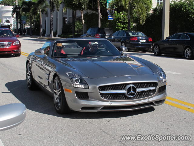 Mercedes SLS AMG spotted in Palm Beach, Florida