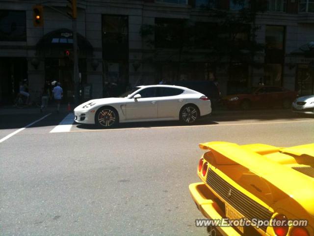 Lamborghini Diablo spotted in Toronto Ontario, Canada