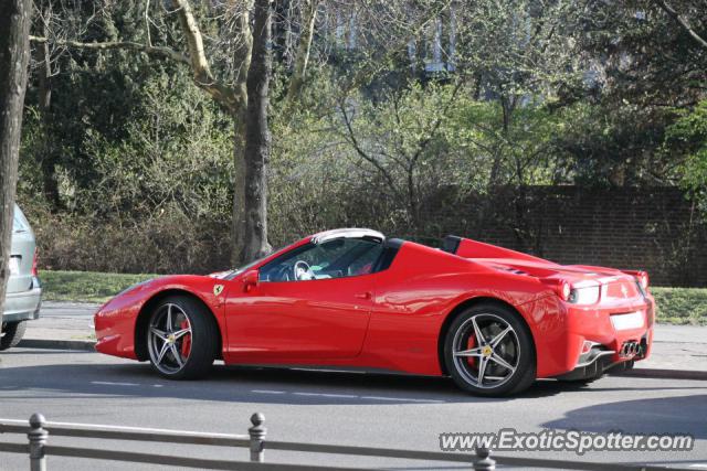 Ferrari 458 Italia spotted in Berlin, Germany