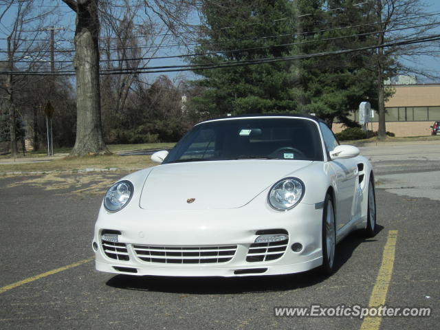 Porsche 911 Turbo spotted in Cedar Grove, New Jersey