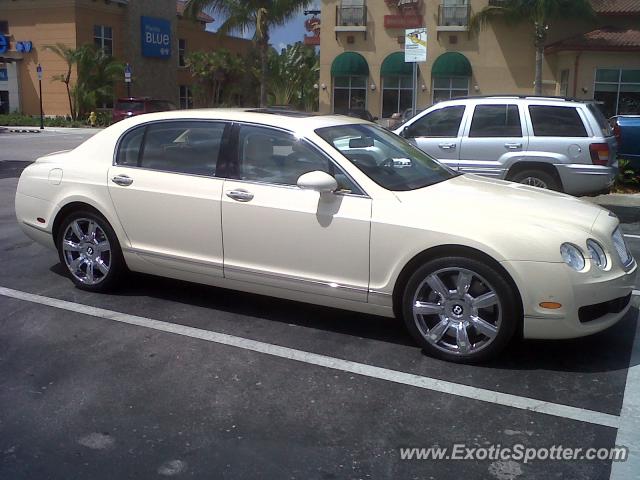 Bentley Continental spotted in Estero, Florida