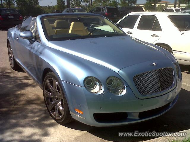 Bentley Continental spotted in Estro, Florida