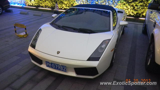 Lamborghini Gallardo spotted in SHANGHAI, China