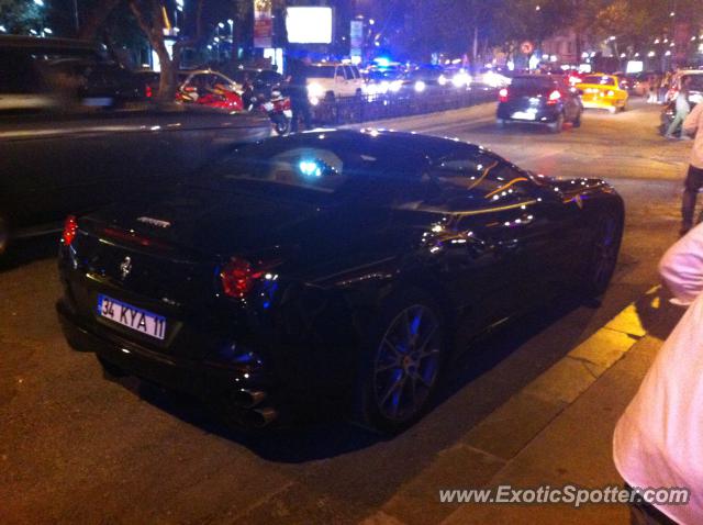 Ferrari California spotted in Istanbul, Turkey