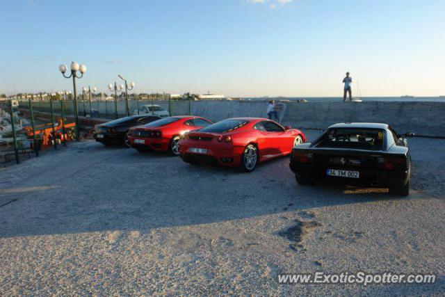 Ferrari Testarossa spotted in Istanbul, Turkey