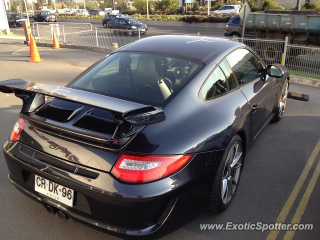 Porsche 911 GT3 spotted in Santiago, Chile