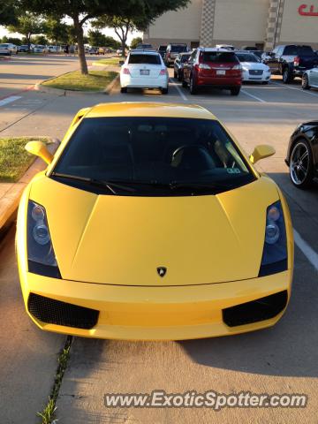 Lamborghini Gallardo spotted in Dallas, Texas