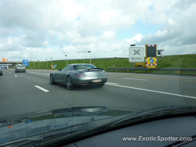 Mercedes SLS AMG spotted in Brussels, Belgium