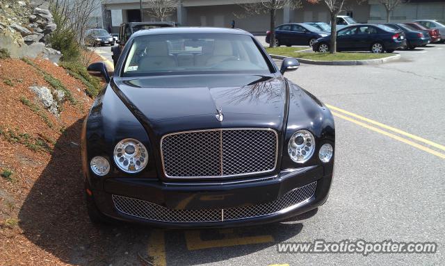 Bentley Mulsanne spotted in Chestnut Hill, Massachusetts