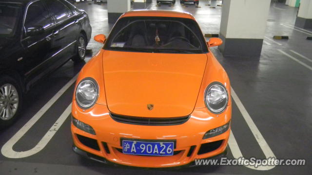 Porsche 911 spotted in SHANGHAI, China