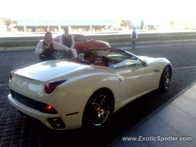 Ferrari California spotted in Guadalajara, Mexico