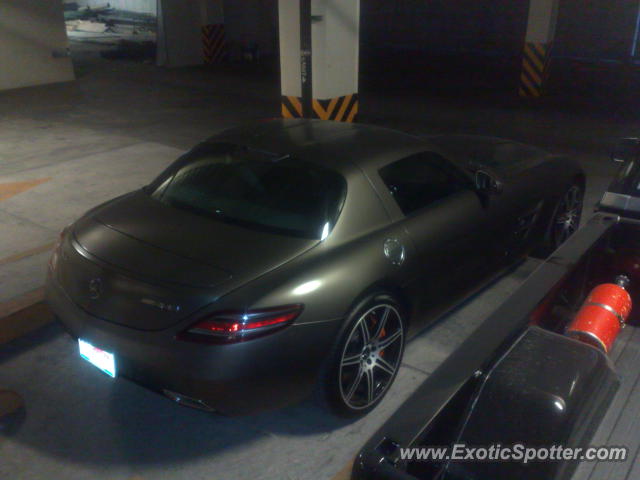 Mercedes SLS AMG spotted in Guadalajara, Mexico