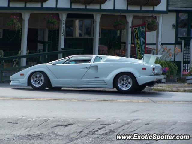 Lamborghini Countach spotted in Rhode Island, Rhode Island