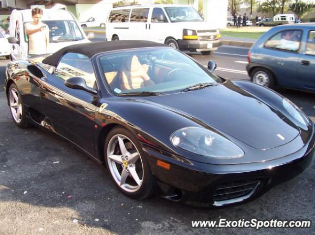 Ferrari 360 Modena spotted in Mexico City, Mexico