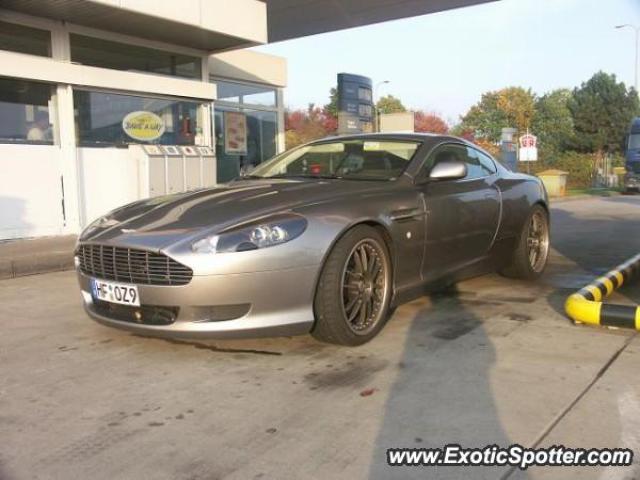 Aston Martin DB9 spotted in Autobahn bei Kassel, Germany