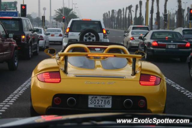Porsche Carrera GT spotted in Kuwait, Kuwait
