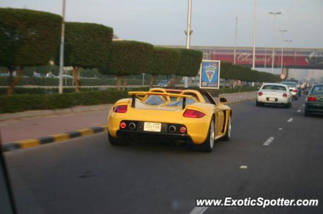 Porsche Carrera GT spotted in Kuwait, Kuwait