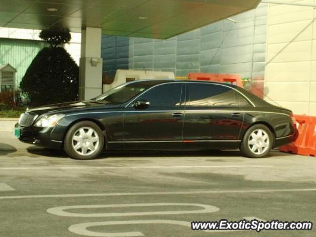 Mercedes Maybach spotted in Seoul, South Korea