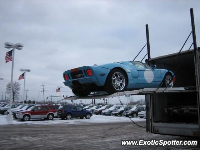 Ford GT spotted in Barrington, Illinois