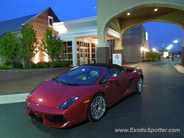 Lamborghini Gallardo spotted in Barrington, Illinois