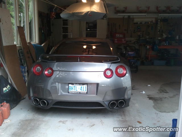 Nissan Skyline spotted in Sarnia,ontario, Canada