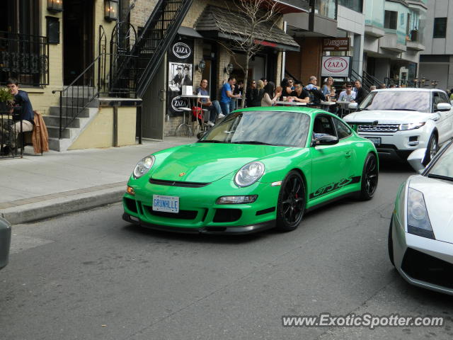 Porsche 911 GT3 spotted in Toronto, Canada