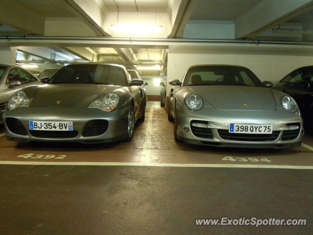 Porsche 911 Turbo spotted in Paris, France